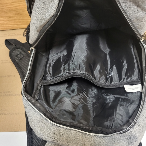 Bill Gates Scholarship Backpack - Picture 10 of 11